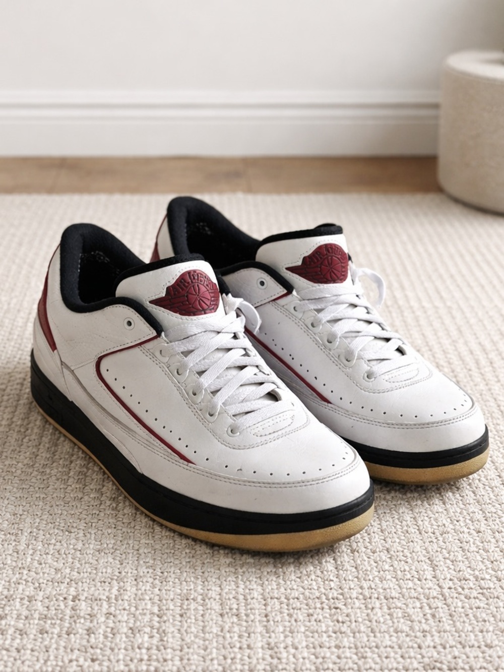 Nike White and Maroon Low-Top Men's Sneakers